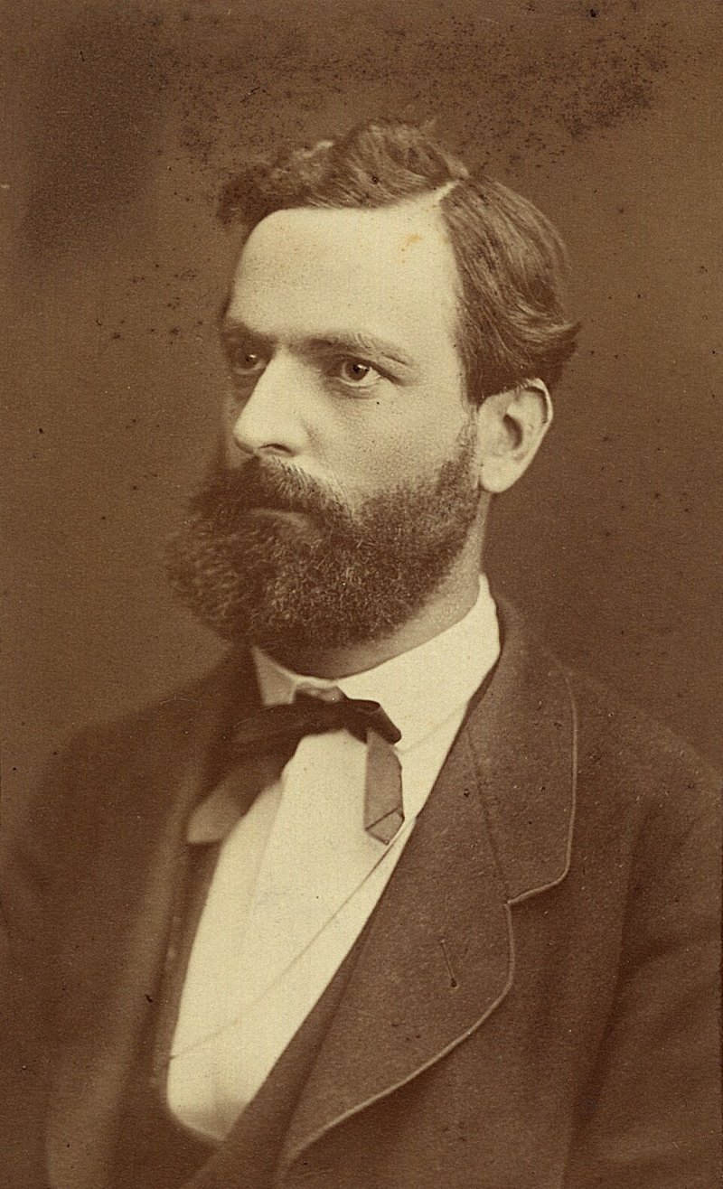 Photographic portrait of Heinrich Weber