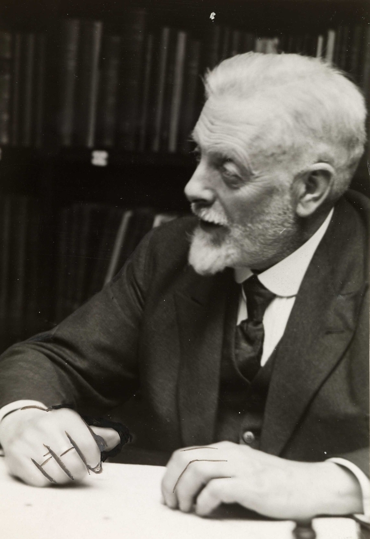 Photographic portrait of Poul Heegaard